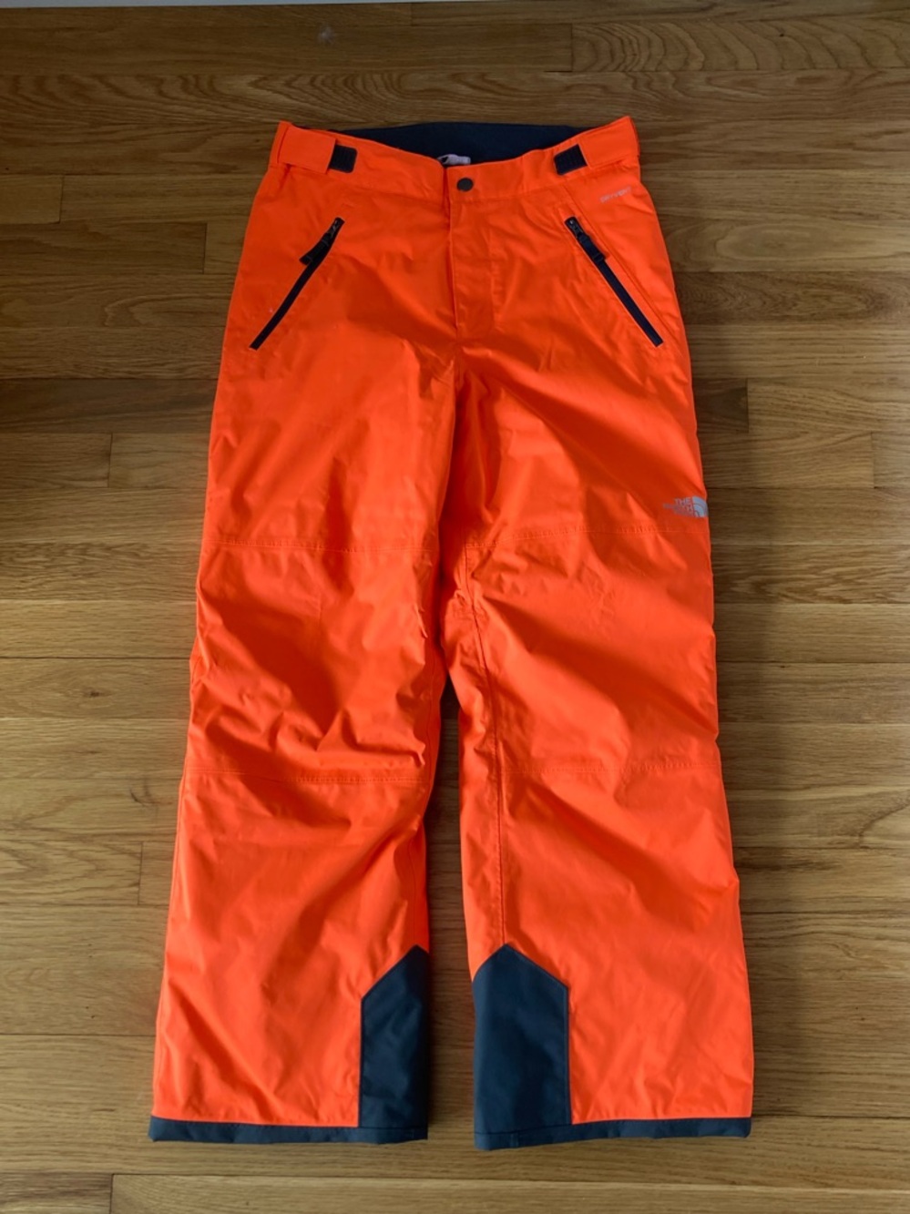 The North Face Freedom snow pants NWOT boy size L 14/16
